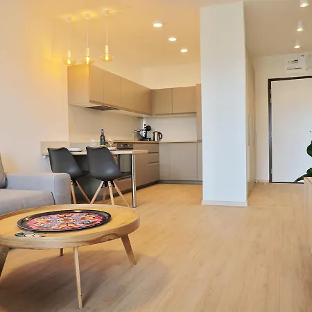 Luxury Grand By Bratislavatrip Apartamento